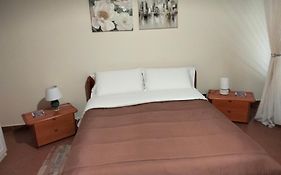 Atena Apartments